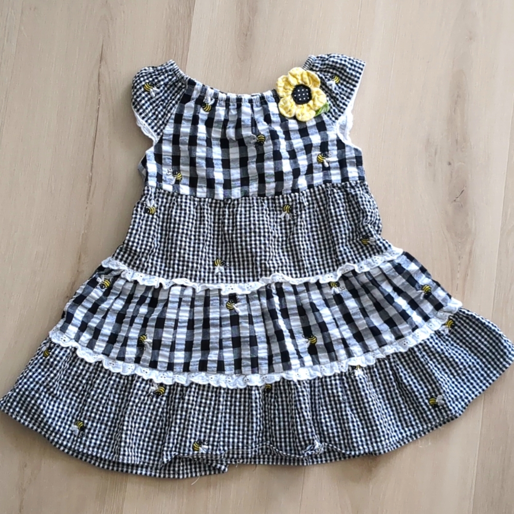 Black and White Gingham Check Bee Print Dress 18M